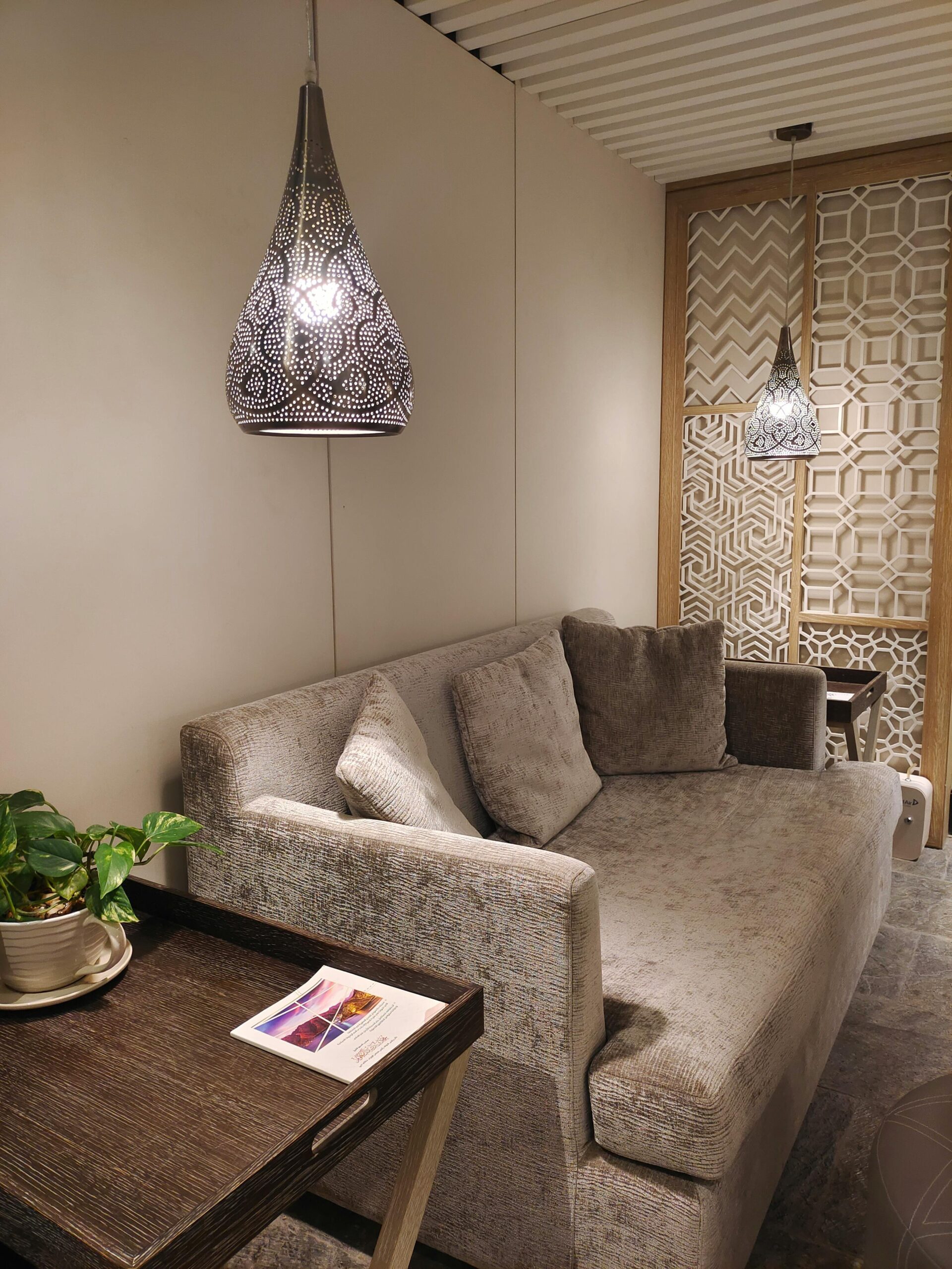 pexels-maya-ali-1763363404-34490376 pexels-maya-ali-1763363404-34490376